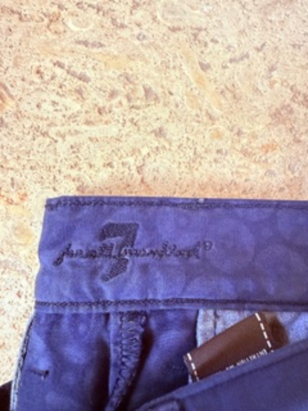 7 For All Mankind - Picture 4 of 4